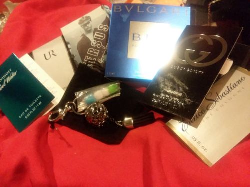 AROMATHERAPY KEYCHAIN GIFT POUCH W/ 4 RANDOM SCENTS INCLUDED