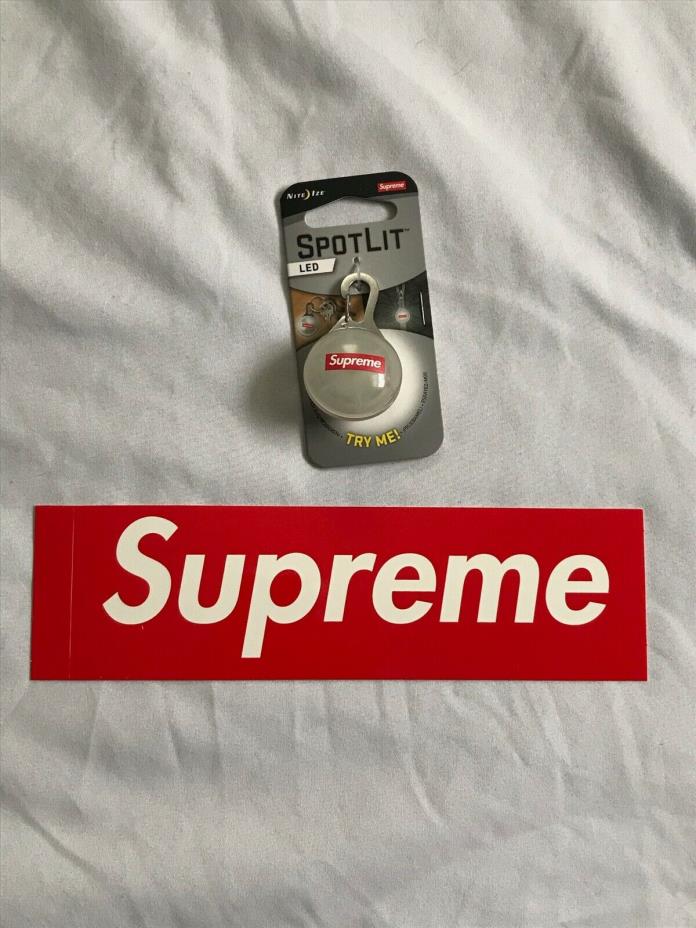 SUPREME Spotlight Keychain SS19 Brand New Nite Ize SpotLit LED