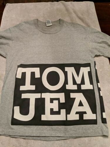 Vtg TOMMY JEANS T-Shirt MEN'S Large MADE IN USA Gray single stitching EUC Unique