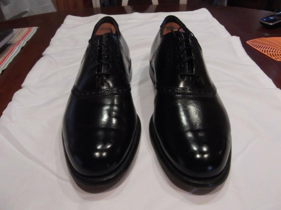 Foot Joy Black Saddle Oxfords - 13E These are top quality Black on Black shoes.