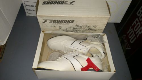 Vintage  New old Stock Brooks Football Screw In Cleats Shoes Size 10.5  White