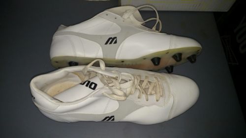 Vintage New old Stock Mizuno Football Screw In Cleats Shoes Size 14 White