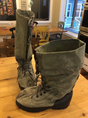 Vintage Military Flight Aviation Men's Mukluks Boots Heavy N-1B sz Medium F43