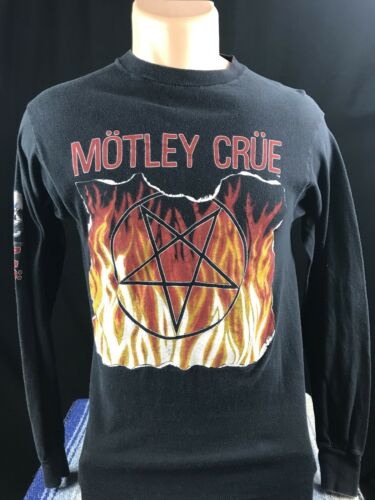 Vtg Motley Crue Shirt Shout At The Devil 1983-84 Tee Authentic Autographed Tour