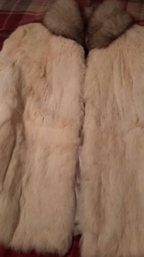 Vintage Womens Jacques Saint Laurent Ivory White Fur Coat Rabbit ? Project pc