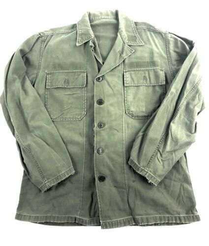 Vintage Vietnam Era US ARMY Long Sleeve Button Up Army Jacket Shirt A28
