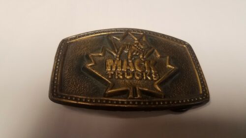 Nice Vintage 1970s MACK TRUCKS Bulldog CANADA Brass Tone Belt Buckle Rare!!!