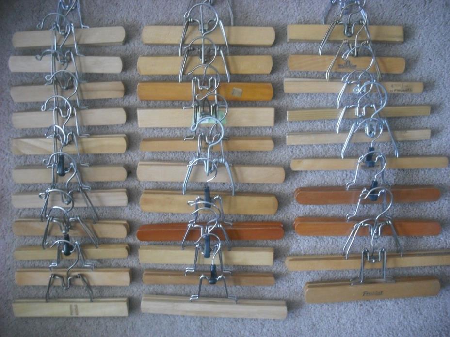 Vintage/Modern Lot of 32 Wooden Clothes Pants Wood Metal Clamp Hangers Unbranded