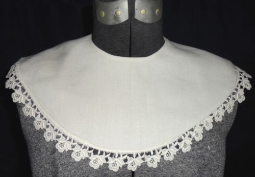 Vtg White Linen Crocheted Lace Rose Flowers 6” Wide Bertha Puritan Dress Collar