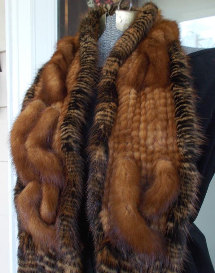 Vintage Sable and Mink Fur Collar Wrap Stole Reddish Brown W/ Stripes 43