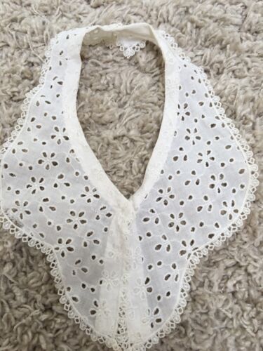 Cotton Embroidered White Ladies Collar Excellent