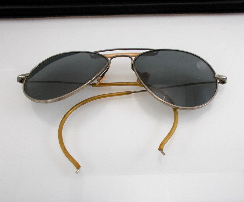 Vintage Gold/Silver Tone Wire Rim Eye Glasses