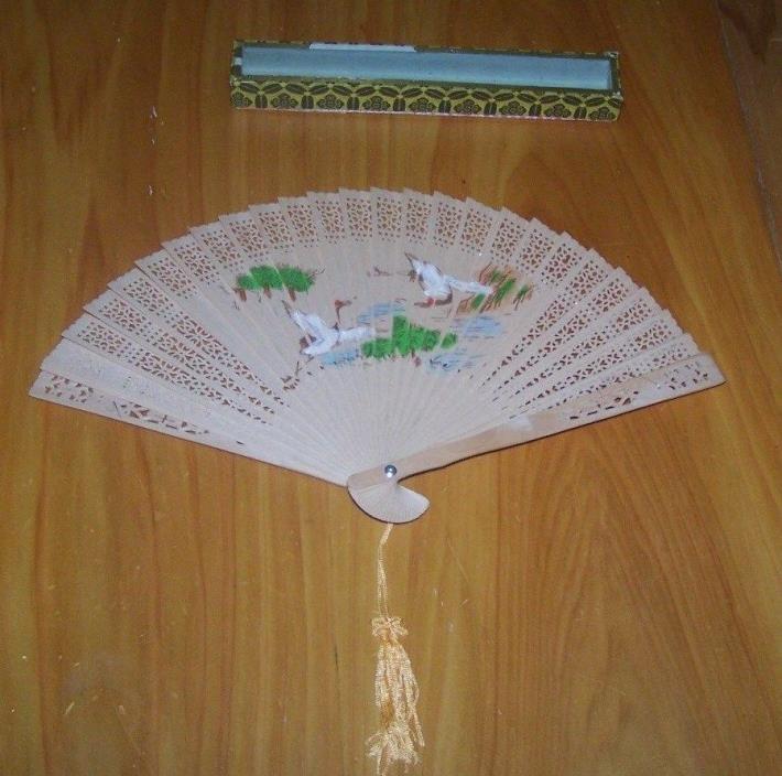 Beautiful! Oriental Hand Crafted wood Painted Fan