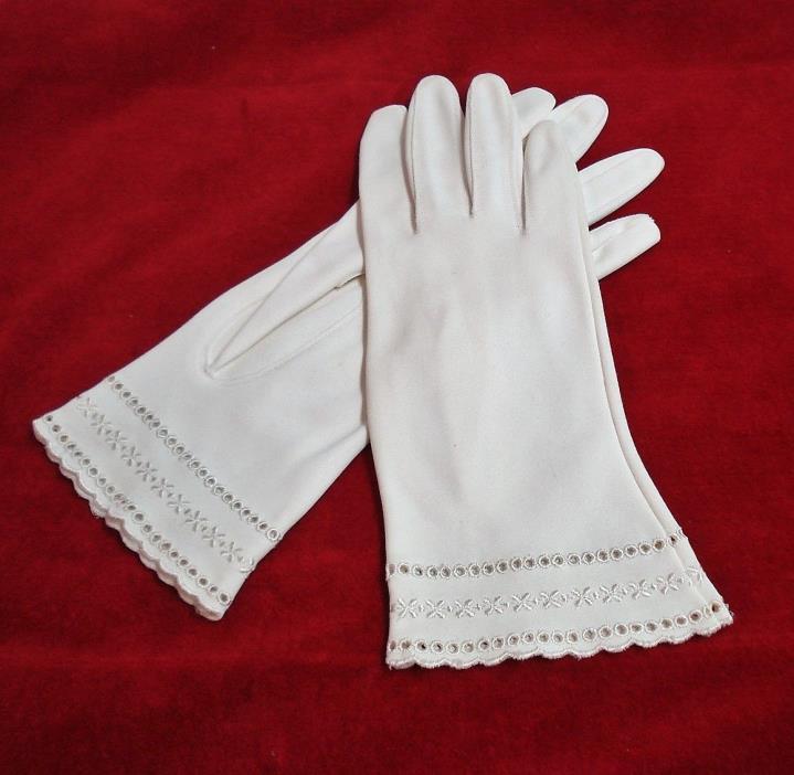Vintage Ladies Nylon White Dress Gloves UNWORN--Embroidered Cut Work on Cuffs