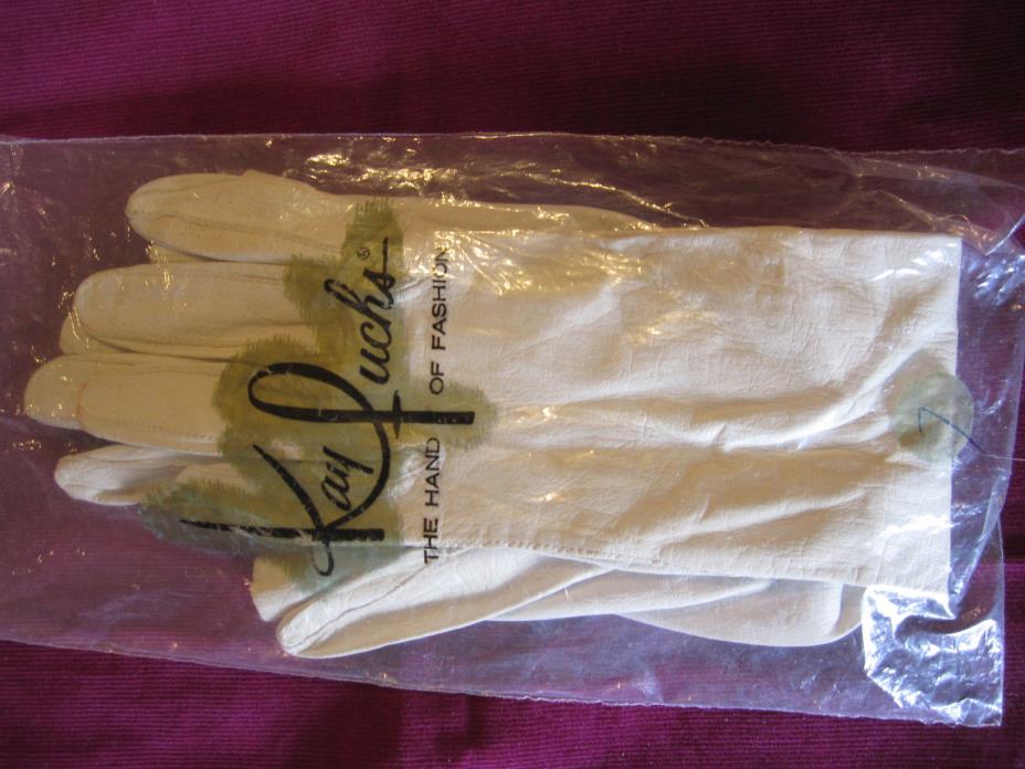 vintage women's bone color leather gloves, Italy, 3/4 length,  Kay Fuchs size 7