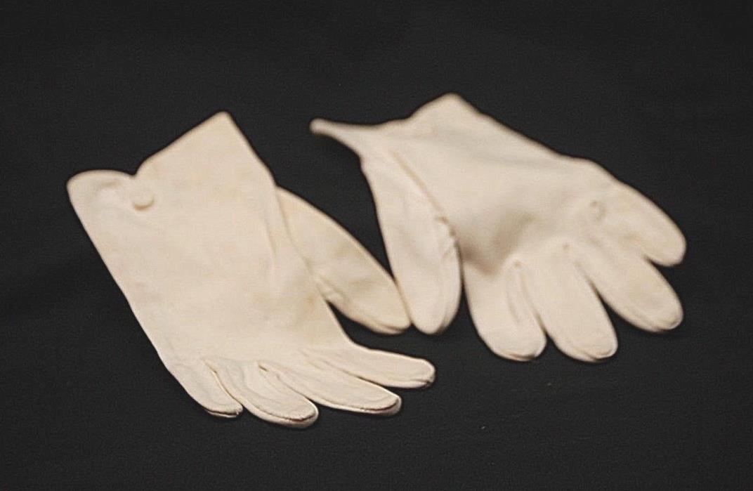 Old Vintage Young Ladies Gloves 100% Cotton Sunday Church Easter Weddings MCM