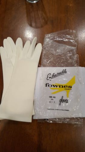 Ivory Nylon Long Gloves Vintage 1950s Embraceable Fownes 6 -7  one size NOS