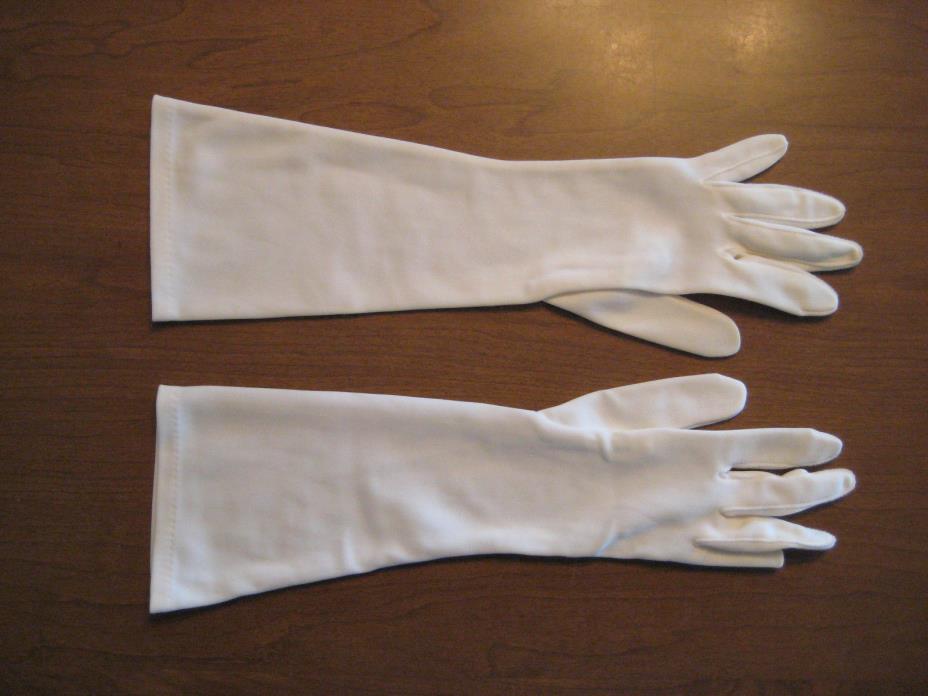 Vintage Fowne's Embraceable 100% Nylon Long White Dress Gloves, size 6-7