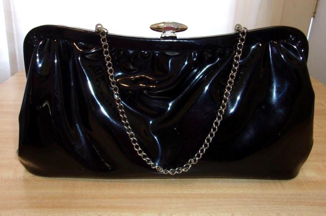 VINTAGE SHINY BLACK PATENT LEATHER W / HIDE A WAY CHAIN HANDLE PURSE / HAND BAG