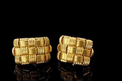AUTHENTIC ROBERTO COIN 18K YELLOW GOLD ITALY EARRINGS A804-136