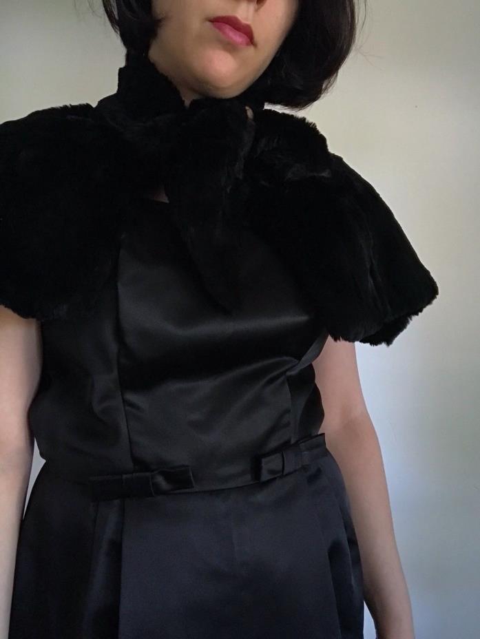 Black Fur Capulet Cape Victorian Gothic Antique Edwardian Collar