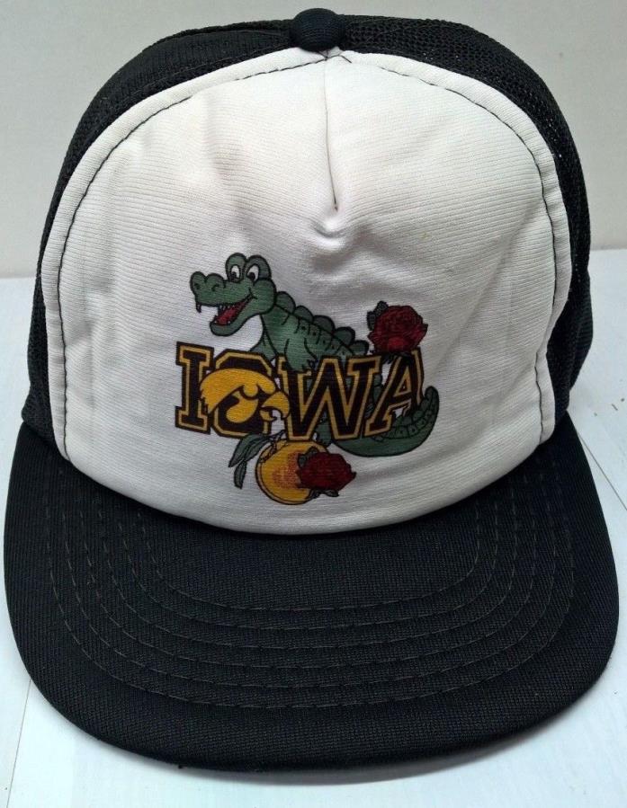 Vintage Iowa Hawkeyes Freedom Bowl 1984 Hat Cap white black gator peach rose
