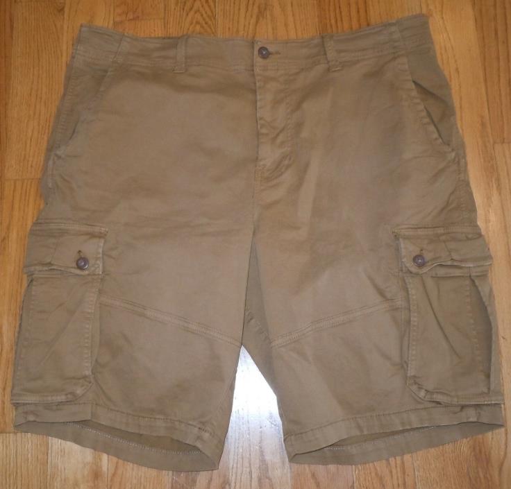 NWT AMERICAN EAGLE OUTFITTERS EXTREME FLEX CLASSIC CARGO SHORTS 44 WAIST $89.00