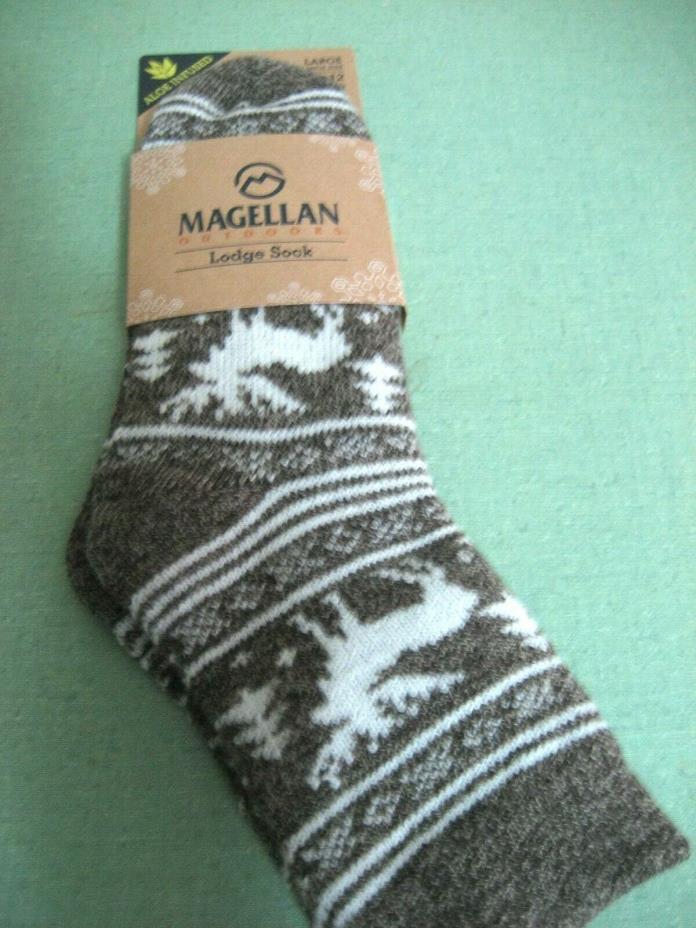 NEW Men's  Magellan Outdoor Lodge Socks Large Brown Coffee Moose