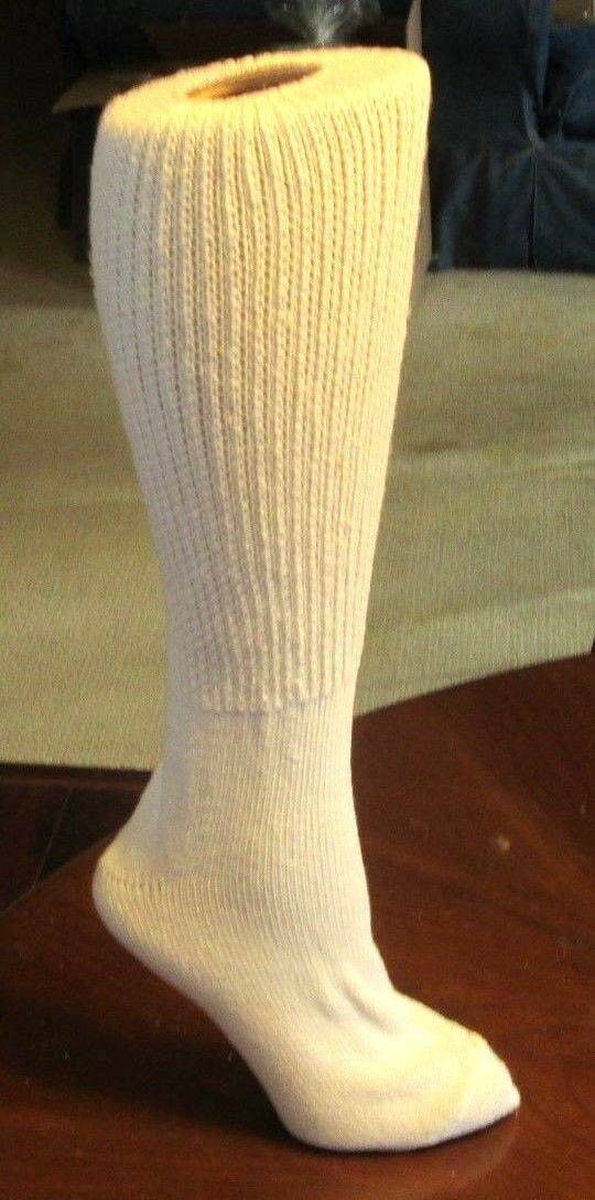 MENS size Diabetic Socks Outragious price 2 pair white  Made in USA Free S/H