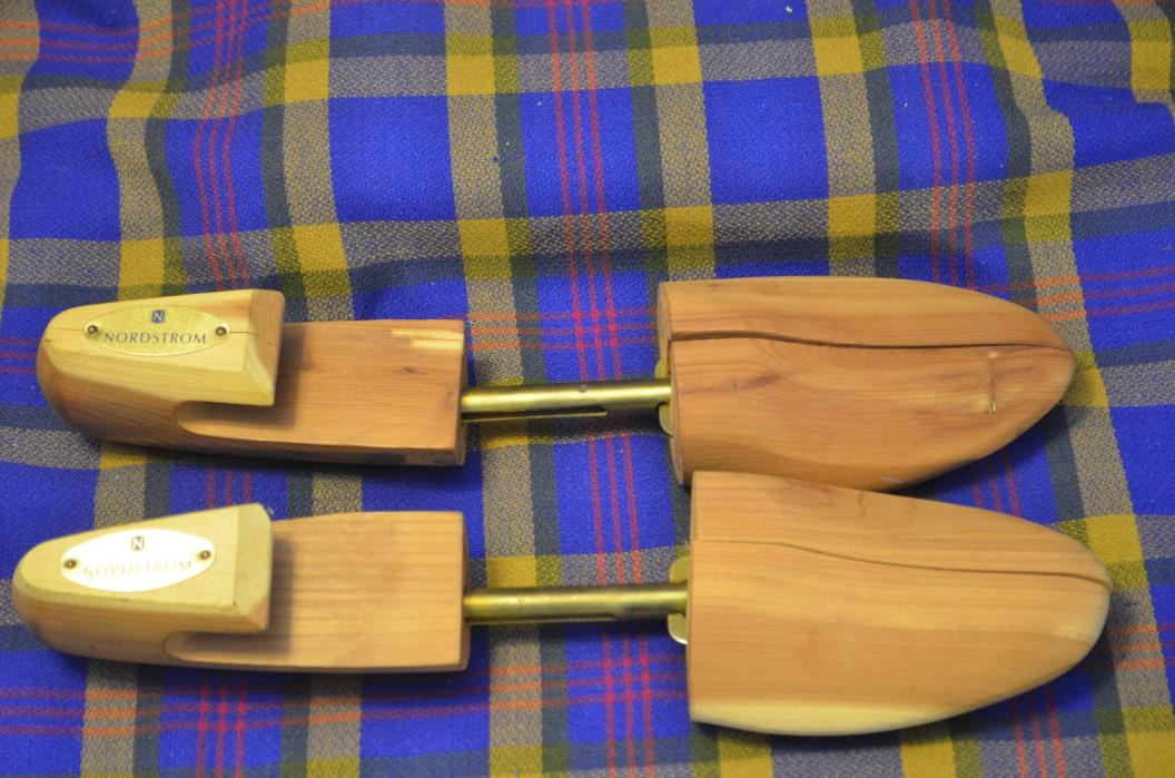 Pair of CEDAR Shoe Stretchers NORDSTROM-Made in USA-Medium