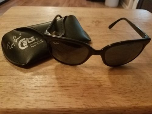 Vintage Ray Ban Sunglasses CATS Bausch & Lomb w/ Case Black Frame