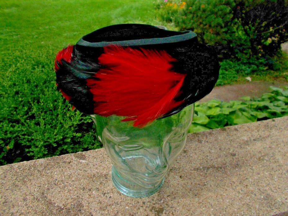 Vintage 1940's Women's BLACK VELVET HAT WITH BLACK and RED FEATHER DETAIL