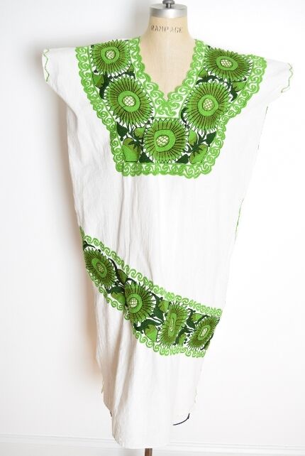 vintage 70s dress white green embroidered floral hippie boho caftan maxi dress