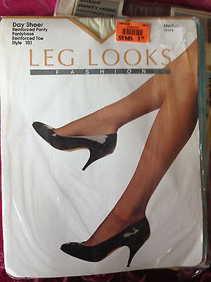 Exciting! Vintage Leg Looks medium ivory pantyhose