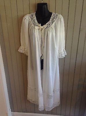 WOW!!  very vintage Countess Layne antique white sheer robe size 32