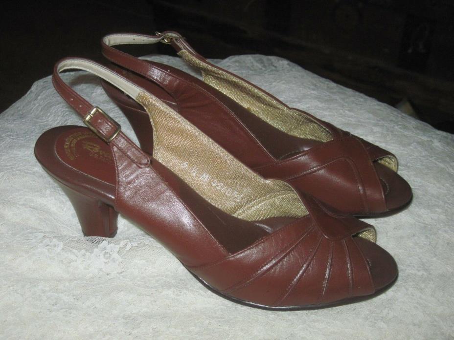 Vintage 1970's Brown Leather Open Toe Strappy Heels by Revelations 5.5