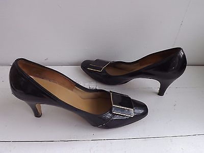 1960s Black Pumps Heels Vintage Classic Shoes 5 1/2 Carol Brent Patent Career