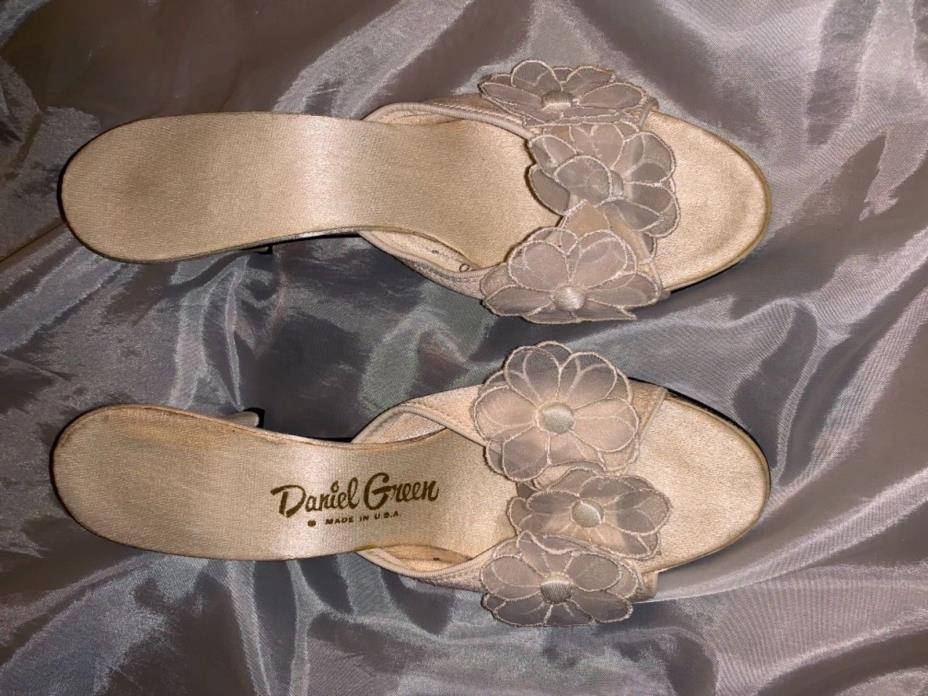 Vtg Ivory Daniel Green SLIPPERS Shoes Scuffs Chiffon Flowers leather soles 8 8B