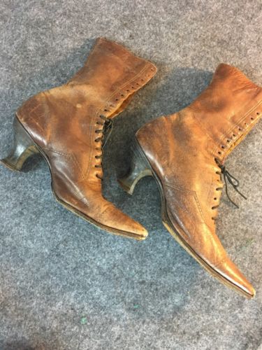 Antique True vintage early century leather women high heel granny boot victorian