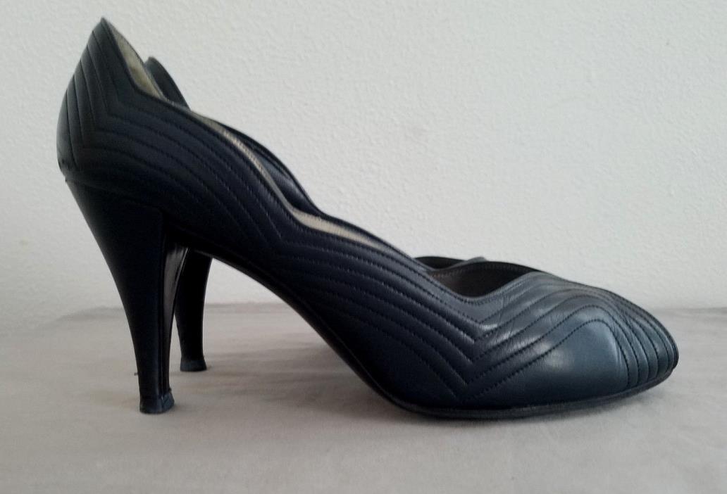 VTG* 80's* Charles Jourdan* Paris* navy*peep toe heels, size 9W* quilted leather