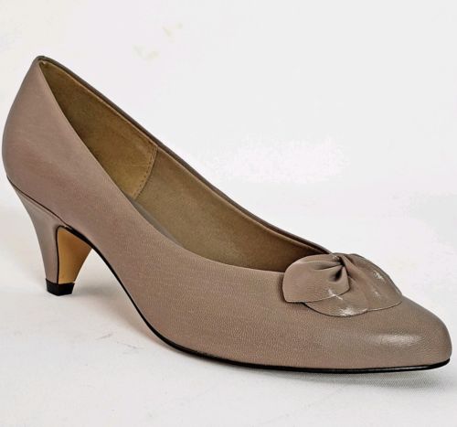 Vtg Mason Shoes USA Women Taupe Leather Classic Thick Kitten Heel Bow Pumps 8.5D