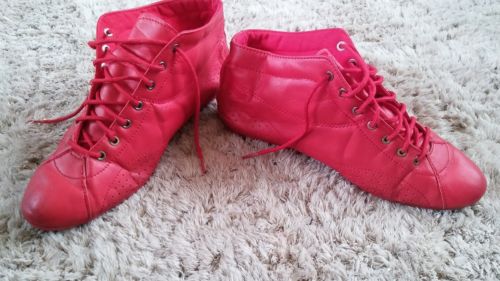 Vintage Red Coasters Shoes Size 7.5
