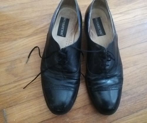 Vtg 80s Black Lace up all Leather Oxfords flat Shoes fits woman sz 11 US Cap Toe