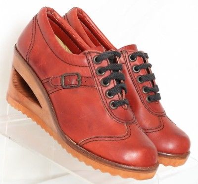 QualiCraft Casualets Vintage Red 1970's Wood Heel Oxford 77586 Women's US 5 B