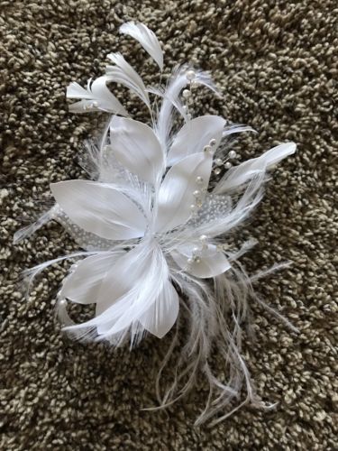 Stunning Bridal Side Comb - Flower, Feathers & Crystals