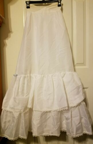 Tina Michele Vintage Nylon Wedding Petticoat Slip 2 layered Small see descriptio