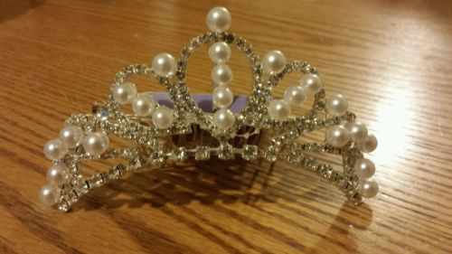 NWT Claire's  Silver Tiara with Pearls and Sparkly Rhinestones Comb Prom Wedding