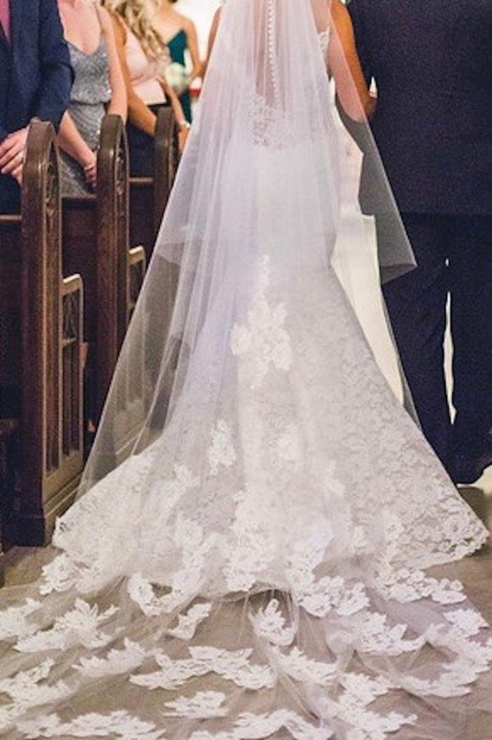 RIVINI Lace Cathedral Veil  Authentic Designer Collection $2,400