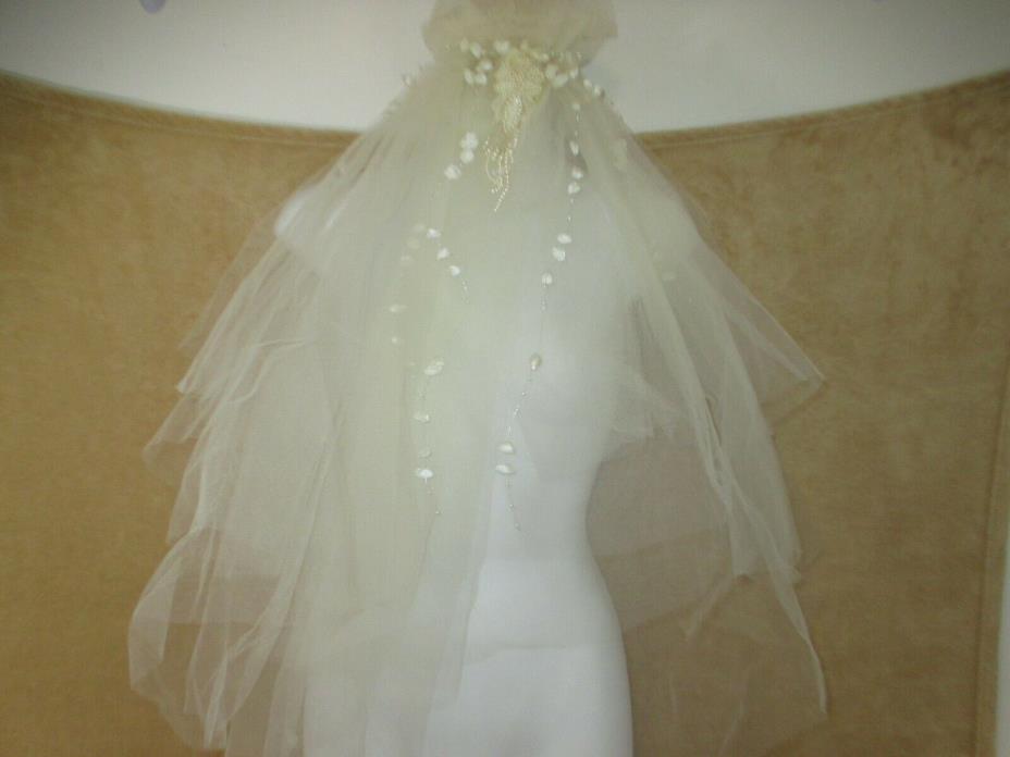 Bridal Tulle wedding Veil  Headress One Size Wedding Accessory Bride off white