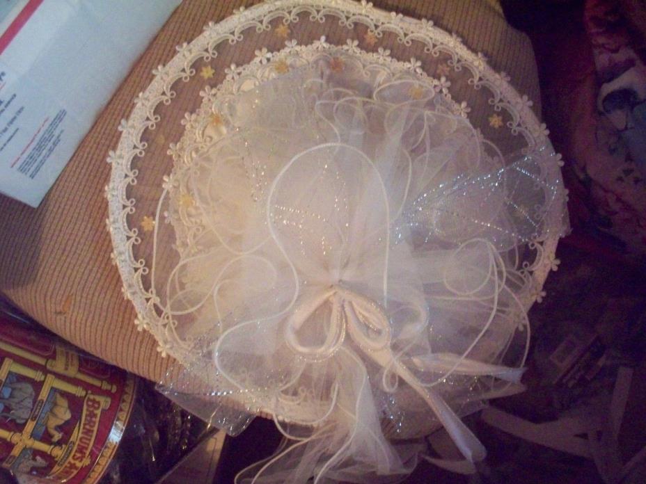 HAT, WEDDING, COSTUME, WHITE LACE AND TULLE, LARGE